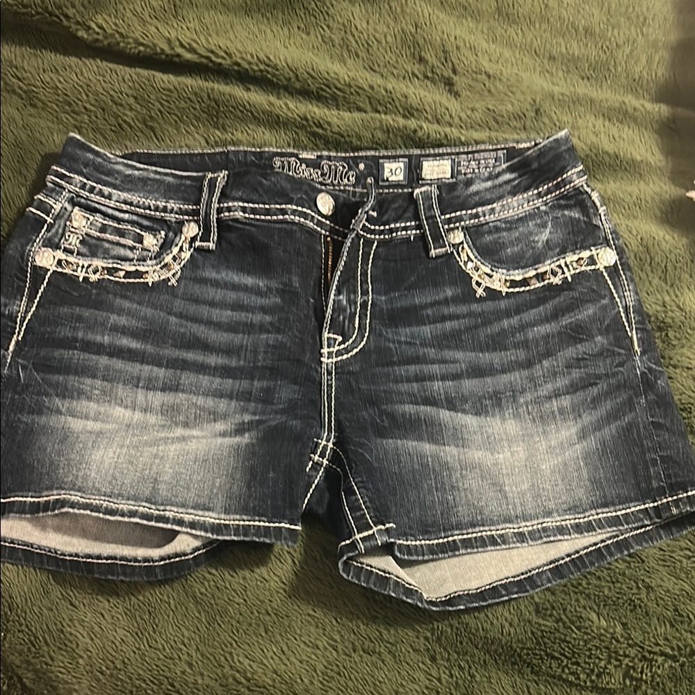 Miss Me Indigo Jean Shorts with Chain Detail